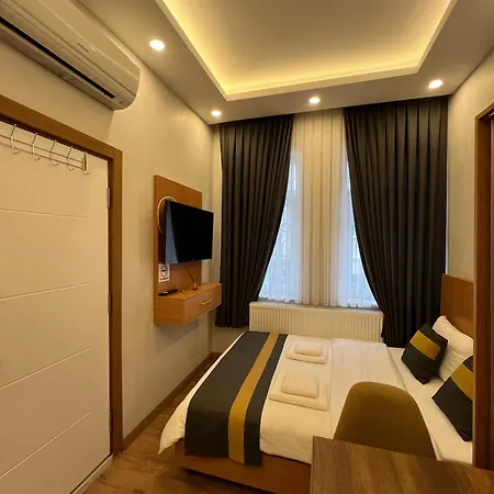Charming Studio Near Taksim #202 Apartamento *